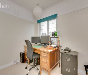 4 bedroom semi-detached house to rent - Photo 3