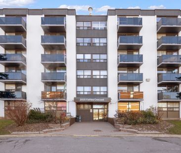 Fairlea Crescent - Photo 3