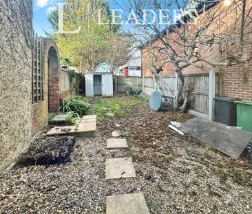 2 bedroom terraced house to rent - Photo 3