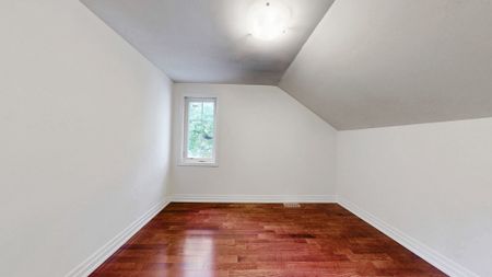 For Lease - 98 Glen Cameron Road, Markham, Ontario - Photo 2