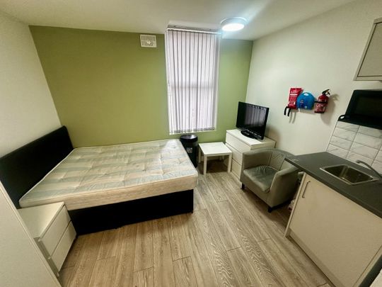 Studio Flat, Walsgrave Road, CV2 - Photo 1