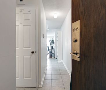 For Lease - 11 Oneida Crescent Unit# 1008, Richmond Hill, Ontario - Photo 4