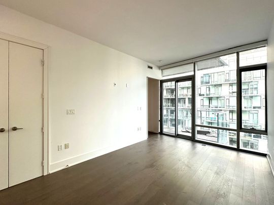 For Lease - 39 Queens Quay Unit# 818, Toronto, Ontario - Photo 1