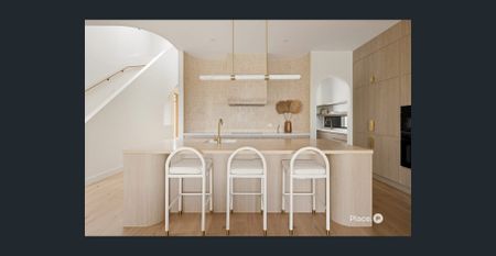 Architect-Designed Luxury in Indooroopilly’s Golden Triangle! - Photo 2