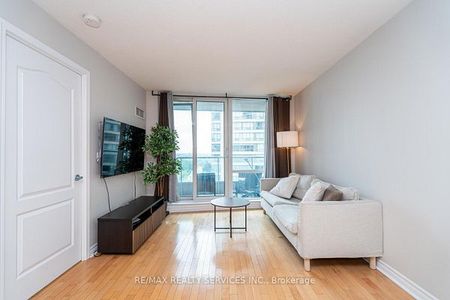 For Lease - 33 Elm Drive Unit# 1403, Mississauga, Ontario - Photo 2