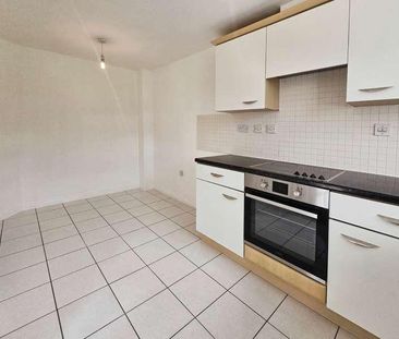 Redwood Drive, Grosvenor Park, Crewe, CW1 - Photo 2