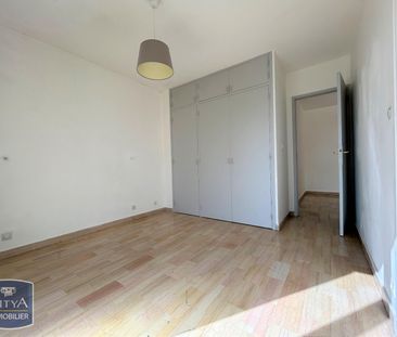 Location Appartement 2 pièces 47m² AVIGNON 84000 - Photo 3