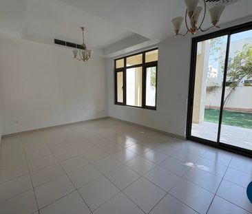 Unfurnished | Type A | 3 Bedroom + Maids - Photo 1