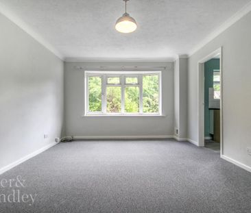 2 bedroom maisonette to rent - Photo 5