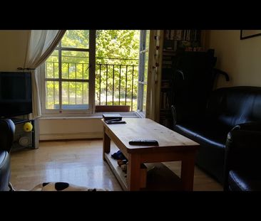 2 Bed Terraced House, Parkside Crescent, N7 - Photo 1