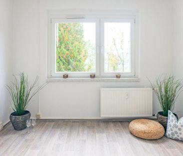 Modernisierte Erdgeschosswohnung mit Blick ins Erzgebirge - Photo 1