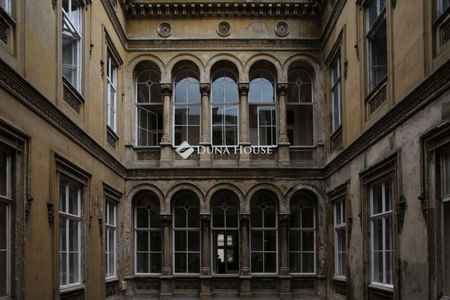 Kiadó jó állapotú lakás - Budapest V. kerület - Photo 2