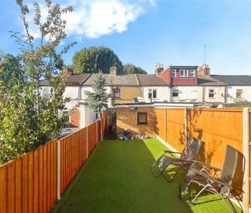 The Avenue, Egham, Surrey, TW20 9AD - Photo 5