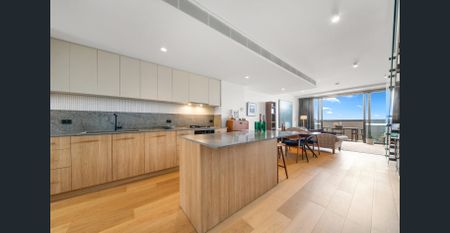 Glamorous Dual Level Loft With A Huge Rooftop Terrace: Offered furnished, partially furnished or unfurnished - Photo 2