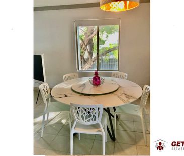 EXECUTIVE FULLY FURNISHED - Photo 3