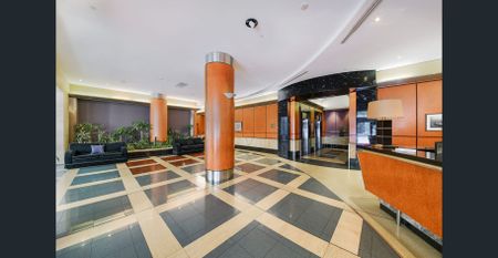 Two bedroom apartment with panoramic view! - Photo 3