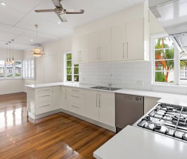 Now Available for Rent – Renovated 3-Bedroom Queenslander in Prime ... - Photo 1