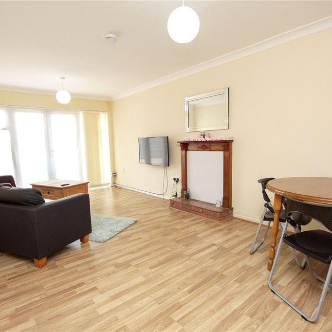 2 bedroom house to rent - Photo 1