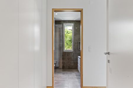 3 Bedroom Apartment with swimming pool, Monte Estoril, Cascais - Photo 4