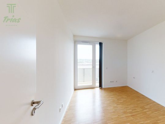 Großzügige 5-Zimmer-Wohnung mit zwei Bäder und Terrasse! - Foto 1