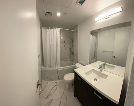 For Lease - 55 Ontario Street Unit# 1004, Toronto, Ontario - Photo 5