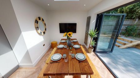 9 bedroom house to rent - Photo 2