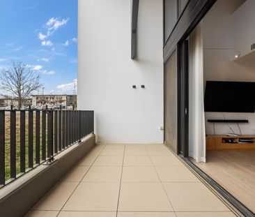 91/44 Constitution Avenue, Parkes ACT 2600 - Apartment For Rent | D... - Photo 2