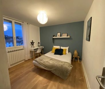 Location Appartement 4 pièces 75m² VALENCE 26000 - Photo 5