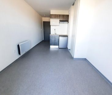Location Appartement 1 pièce 18m² NIMES 30000 - Photo 2