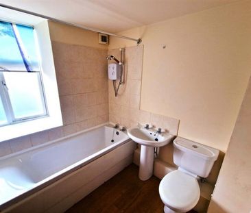 2 Bedroom Apartment To Let - Photo 6