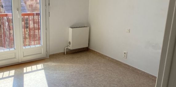 Location Appartement 2 pièces 49m² RODEZ 12000 - Photo 2
