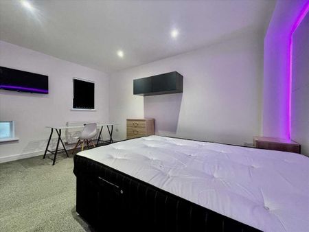 3 bedroom house share to rent - Photo 3