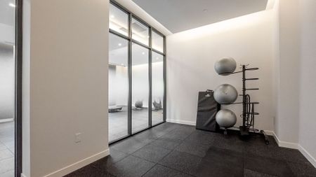 For Lease - 9 Tecumseth Street Unit# 802, Toronto, Ontario - Photo 2