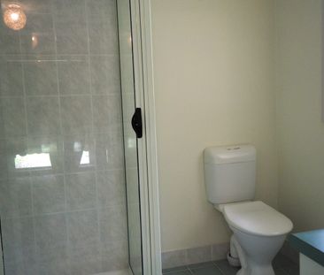 Well Maintained 3 Bed Home - Photo 6