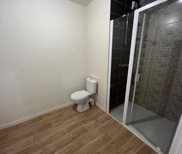 Location Appartement 2 pièces 38m² FLEURY SUR ORNE 14123 - Photo 3