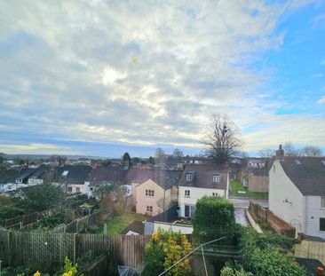 4 bedroom House To Let - Photo 4