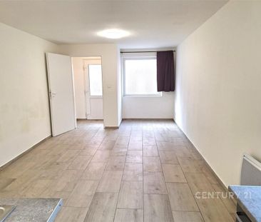 Pronájem bytu 1+kk 26 m2 - Photo 1