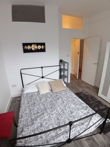 1 Bed Flat, Thornton Heath, CR7 - Photo 5