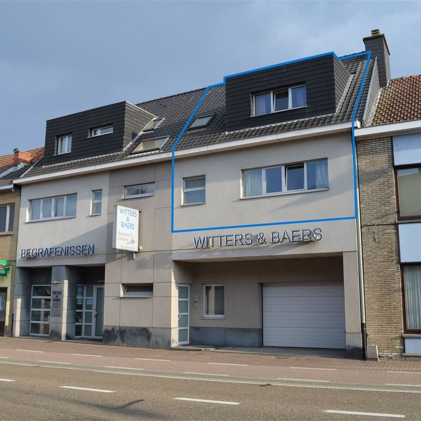 TE HUUR: Duplex-appartement met 3 slaapkamers in Heusden! - Photo 1