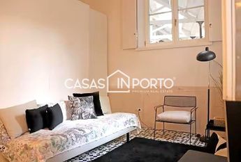 T1 de Charme - Exclusividade na emblemática Rua Formosa