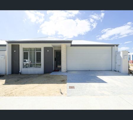 46 Boodalang Crescent, Rockingham, WA 6168 - Photo 2