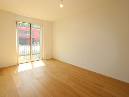 Luxuriöse 4.5-Zimmerwohnung mit Weitsicht - Photo 4