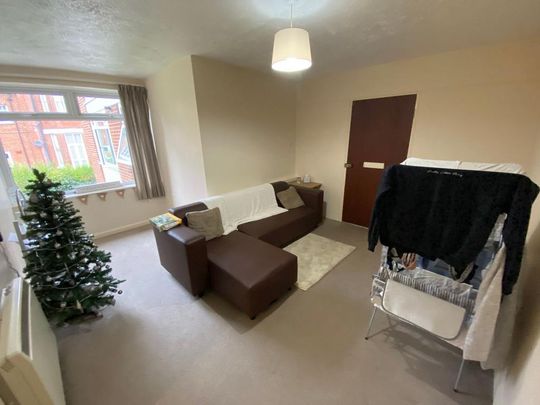 3 bedroom flat to rent - Photo 1