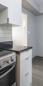 292 Oakdale Ave - Photo 4