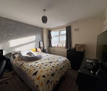 Lynwood Court, Leicester, LE2 - Photo 2