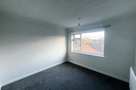 Barnes Close - Photo 3