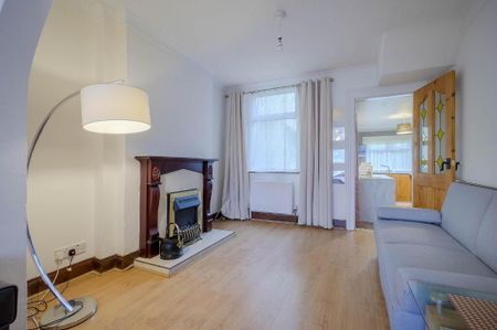 45 Belfast Road, Bangor, BT20 3PW - Photo 2