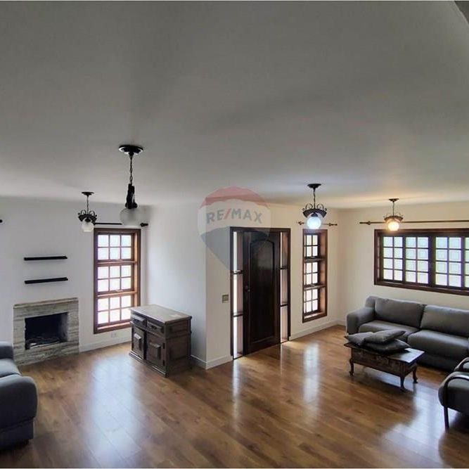 Casa no Cond. Vila Verde para Locação com 5 quartos, Cotia sp - Photo 1