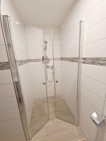 Konz: Moderne, energieeffiziente Erdgeschosswohnung mit Terrasse! - Photo 4