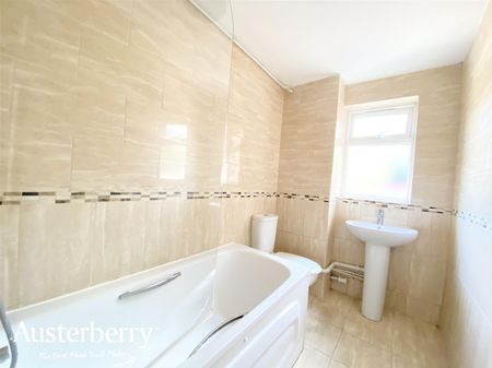 Trentham Road, Longton, Stoke-On-Trent - Photo 5